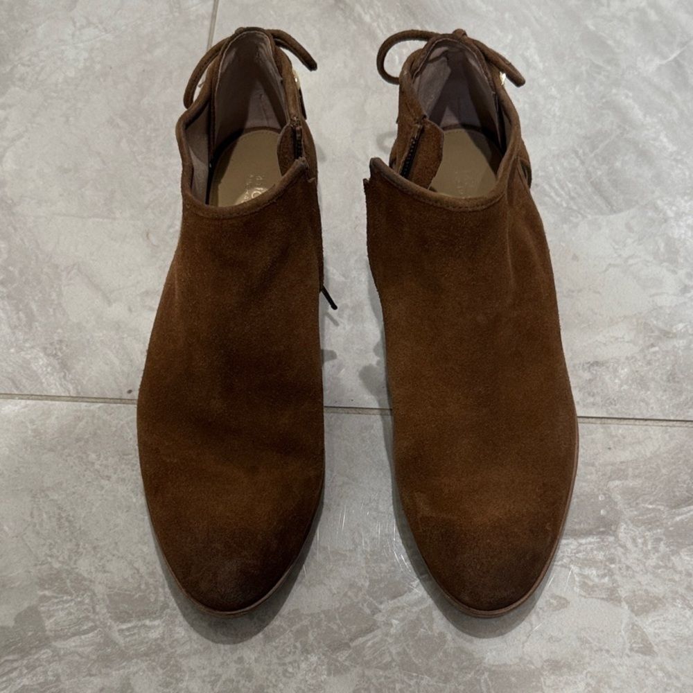 Michael Kors Brown Suede Chukka Boots